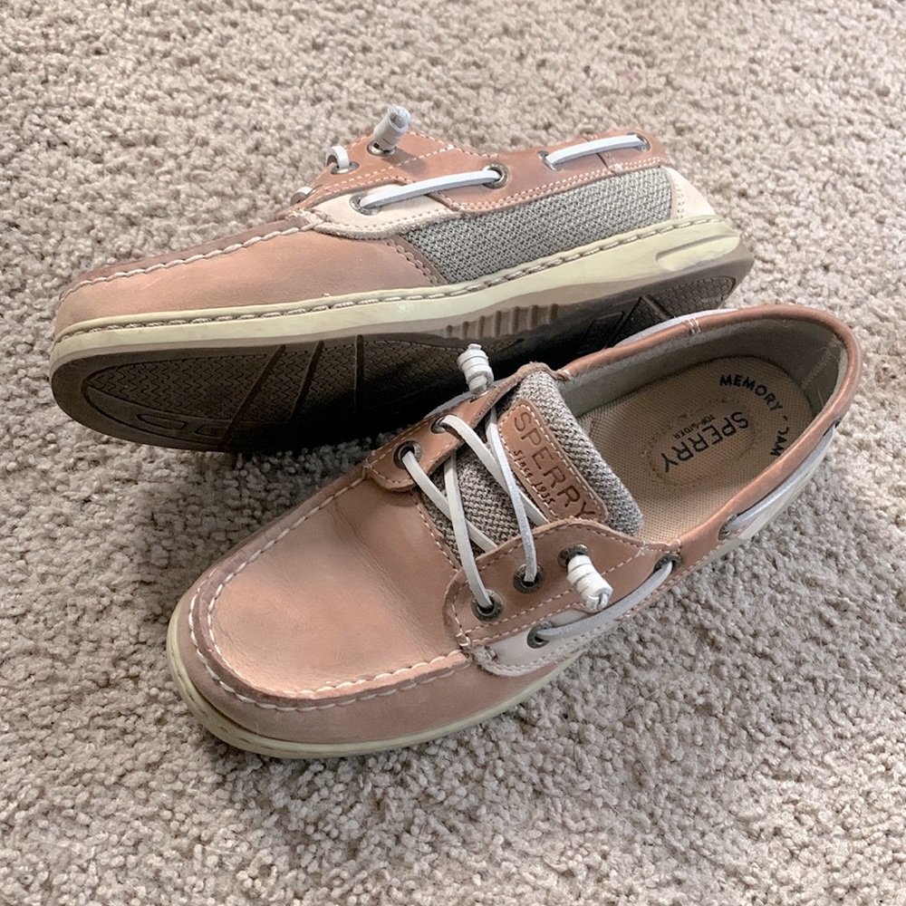 Women’s Leather Sperry Shoes